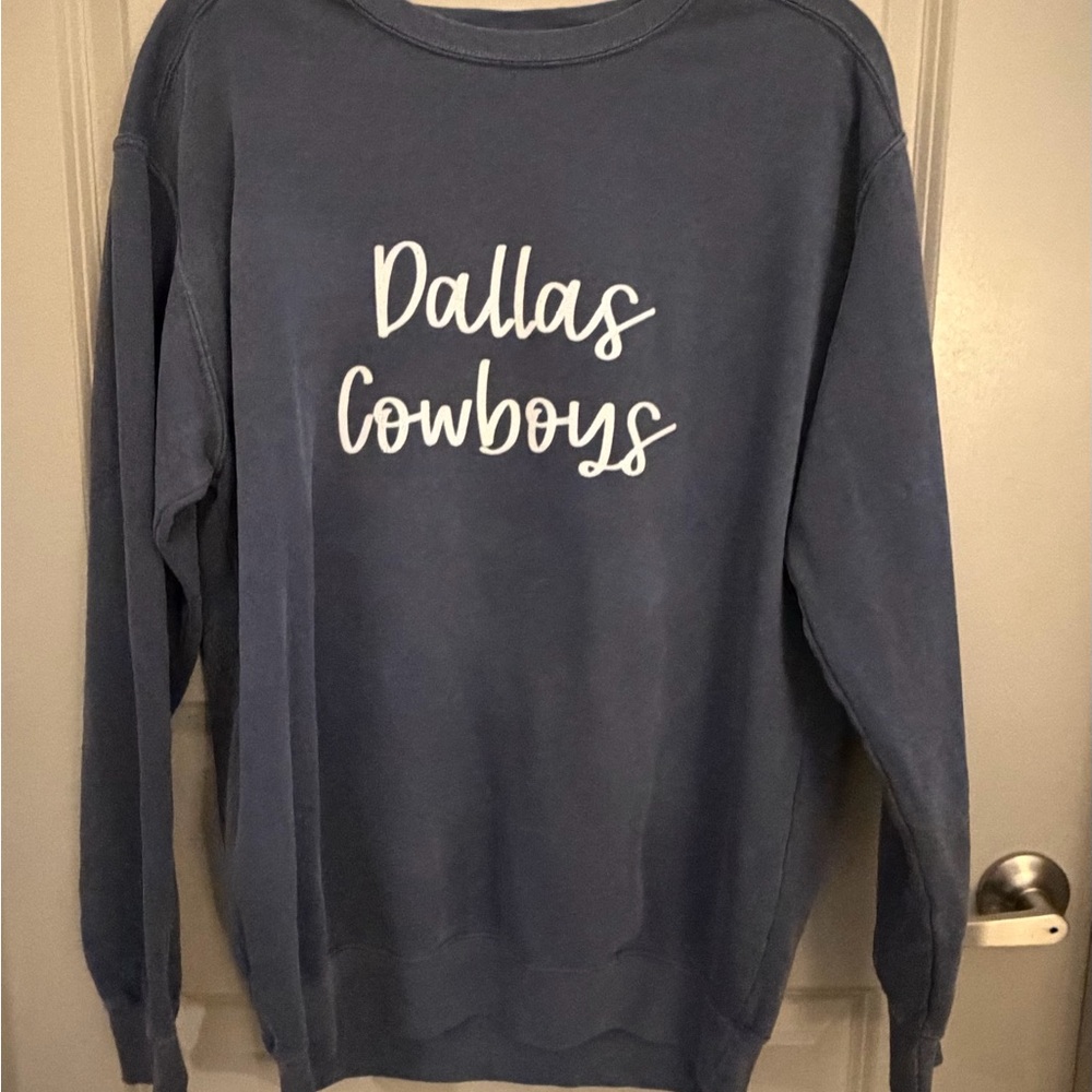 Dallas Cowboys Blue Sweatshirt | Size Medium